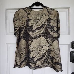 ETRO Silk Blend Floral Short Sleeve Blouse Top Size 48  Black and Gold